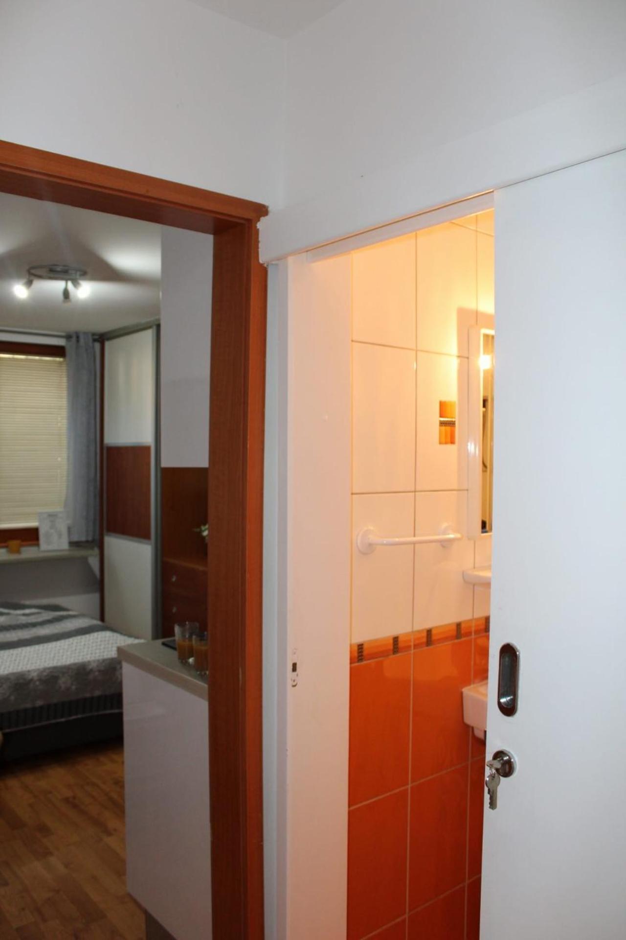 Cozy Apartment Ladybug, Сараево Экстерьер фото